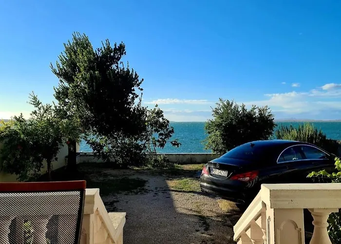 Mihaela Apartamento *